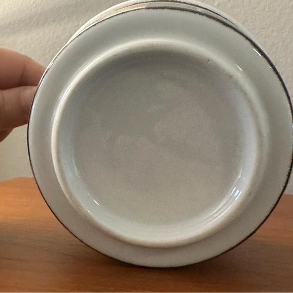 Like new - Colorful ceramic Queso/Fondue/Cheese dip bowl - Picture 4 of 7